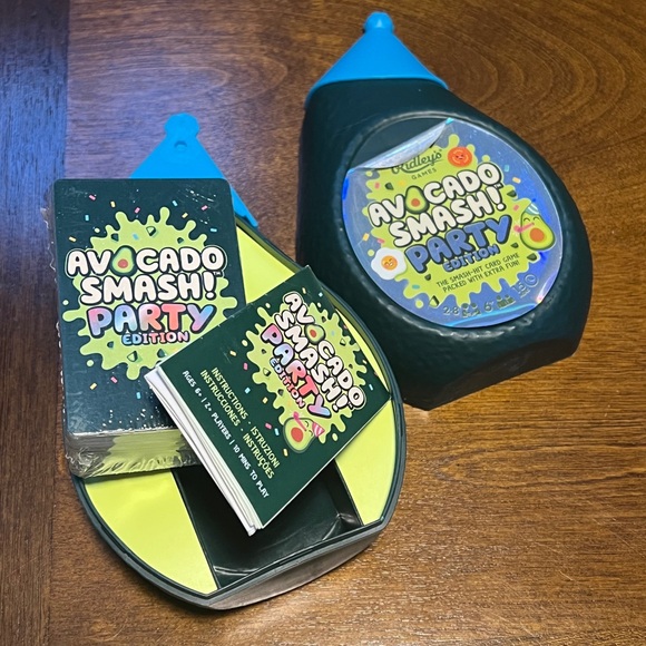 Assorted Games Set - Picture 5 of 6